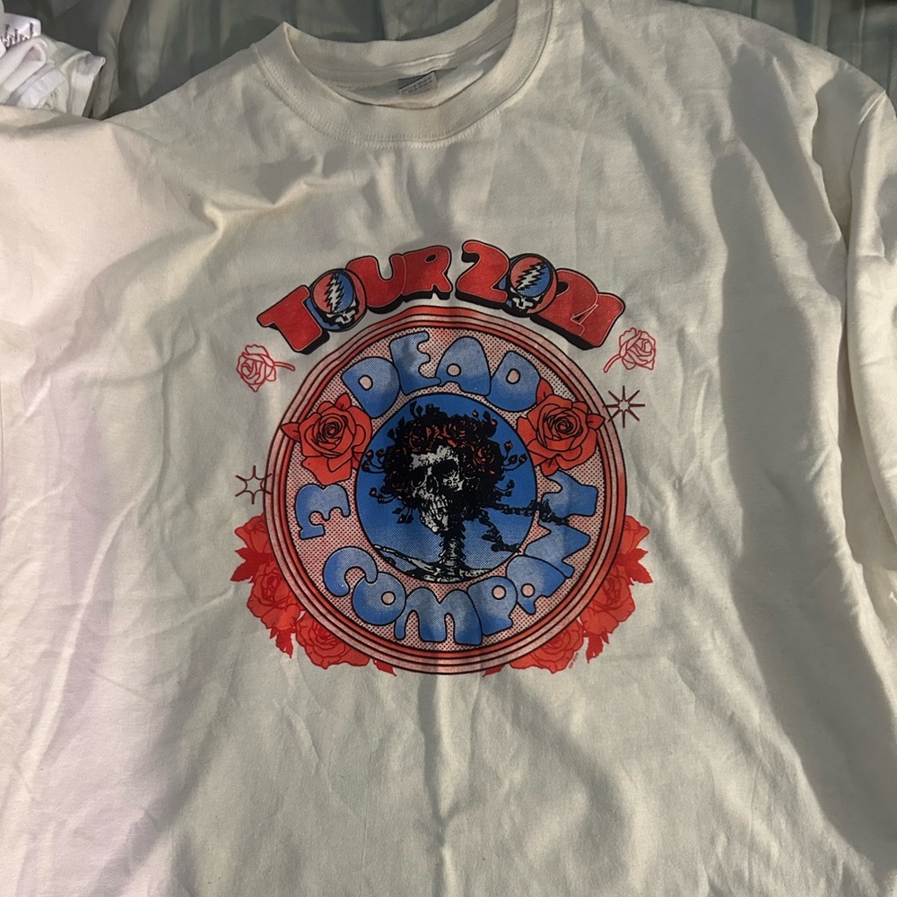 Brand new 7 Grateful Dead tees Sz s-3x)